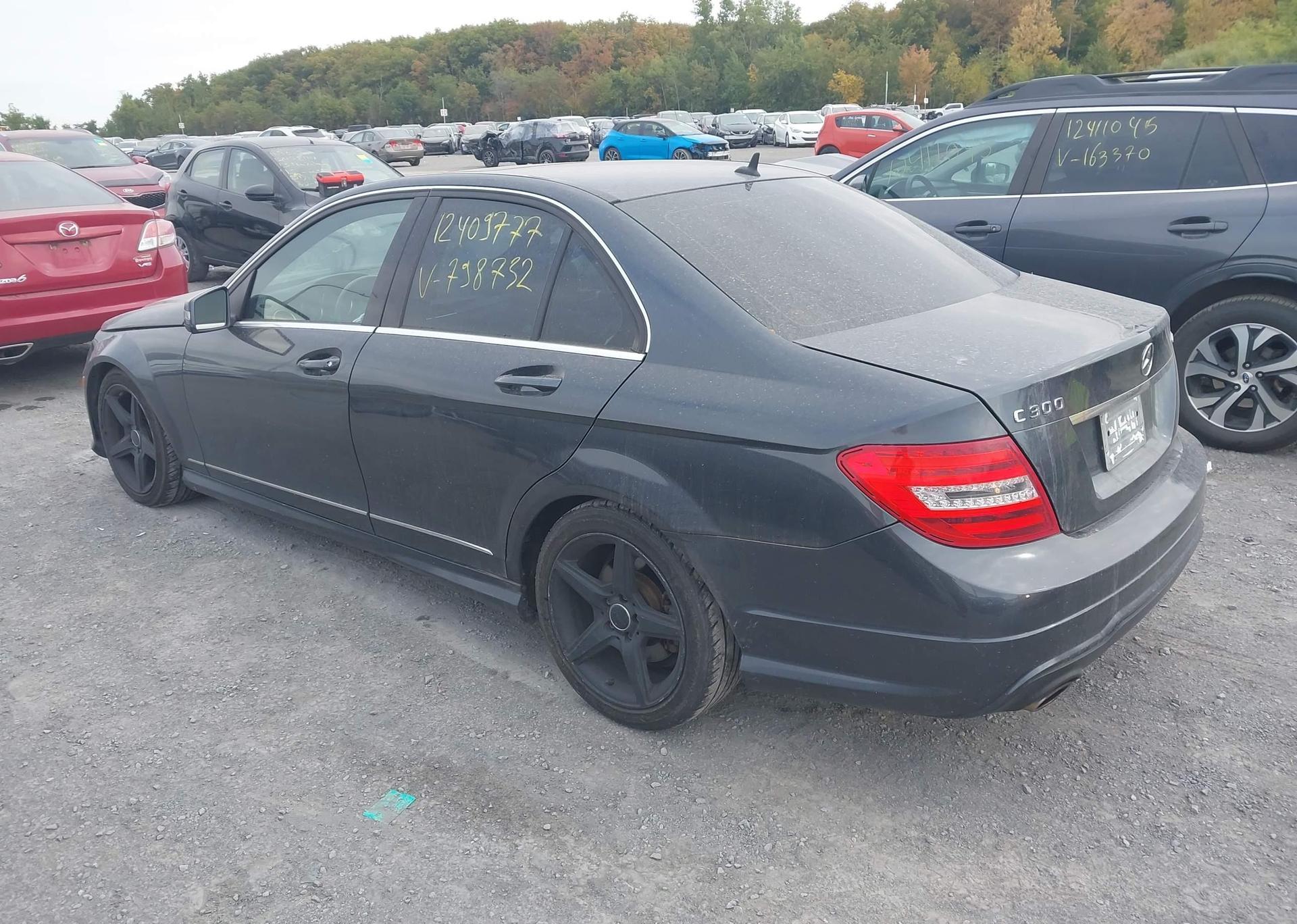 2013 MERCEDES-BENZ C 300 4MATIC