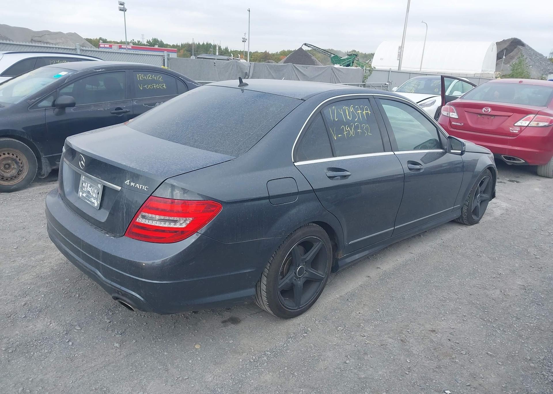 2013 MERCEDES-BENZ C 300 4MATIC