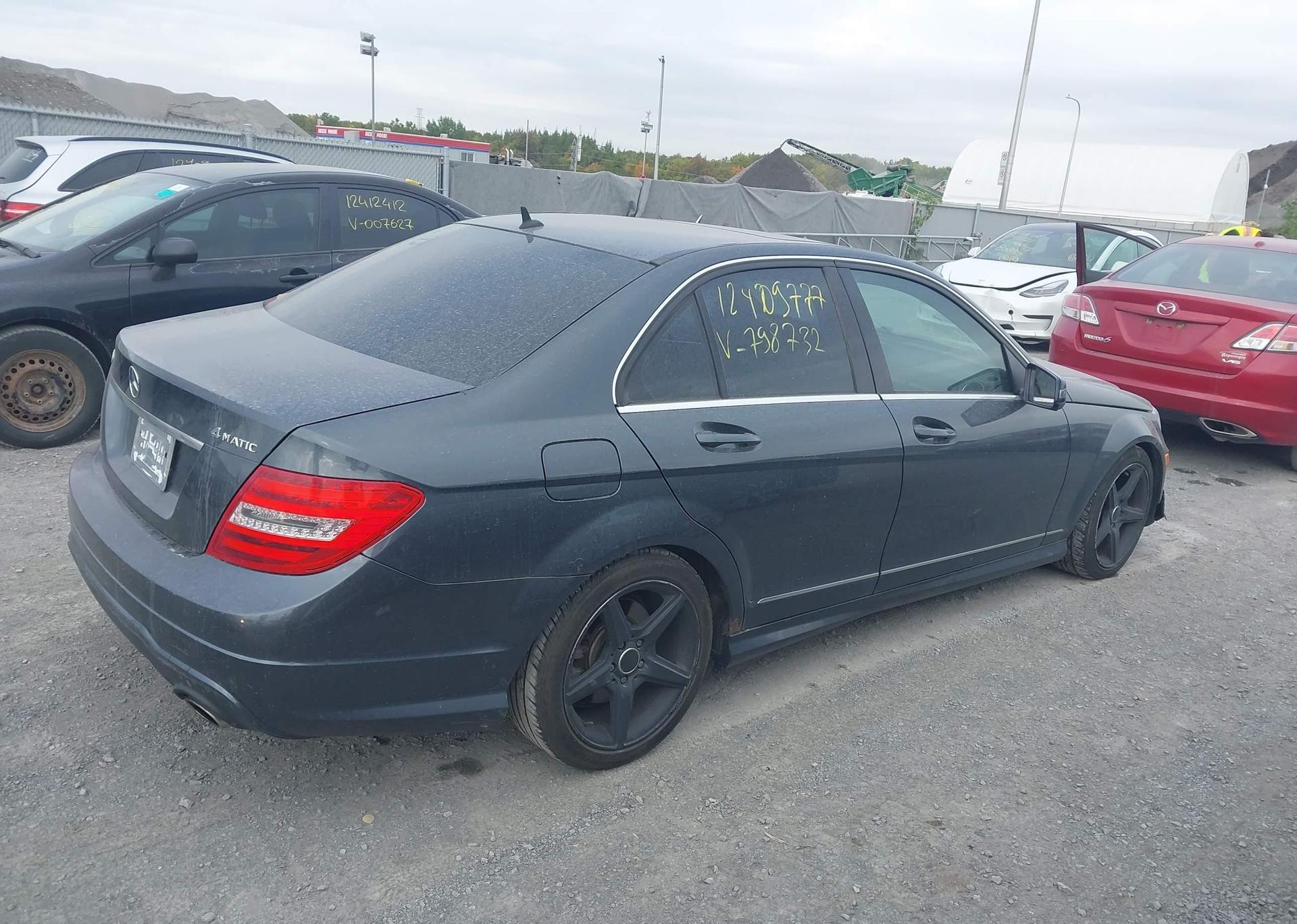 2013 MERCEDES-BENZ C 300 4MATIC