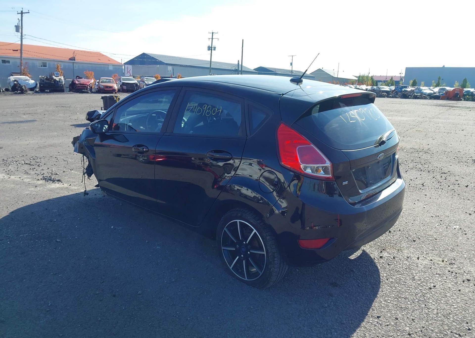 2017 FORD FIESTA SE