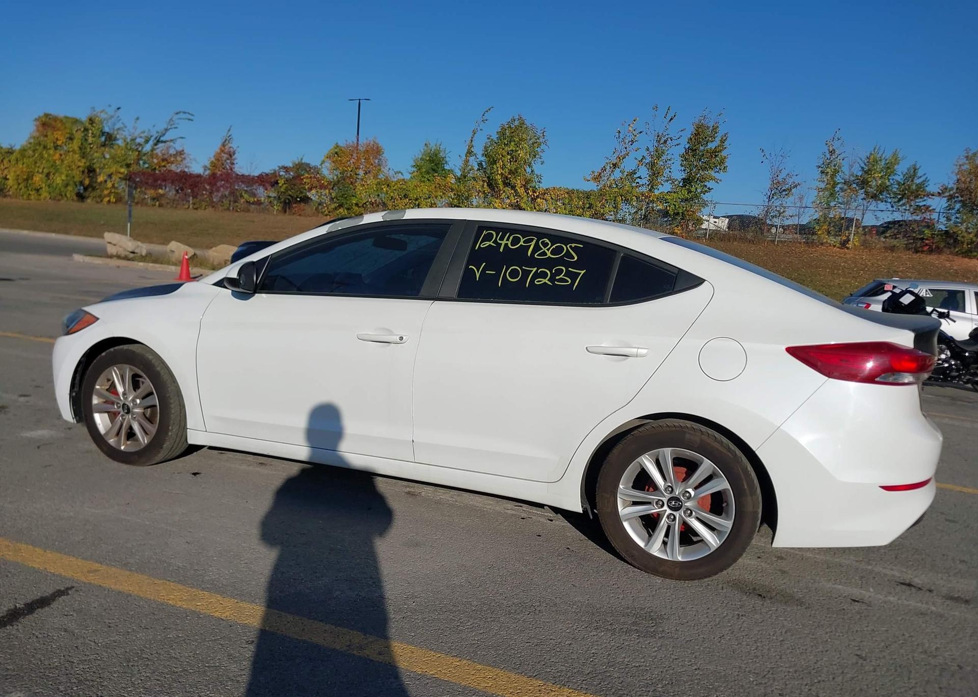 2017 HYUNDAI ELANTRA