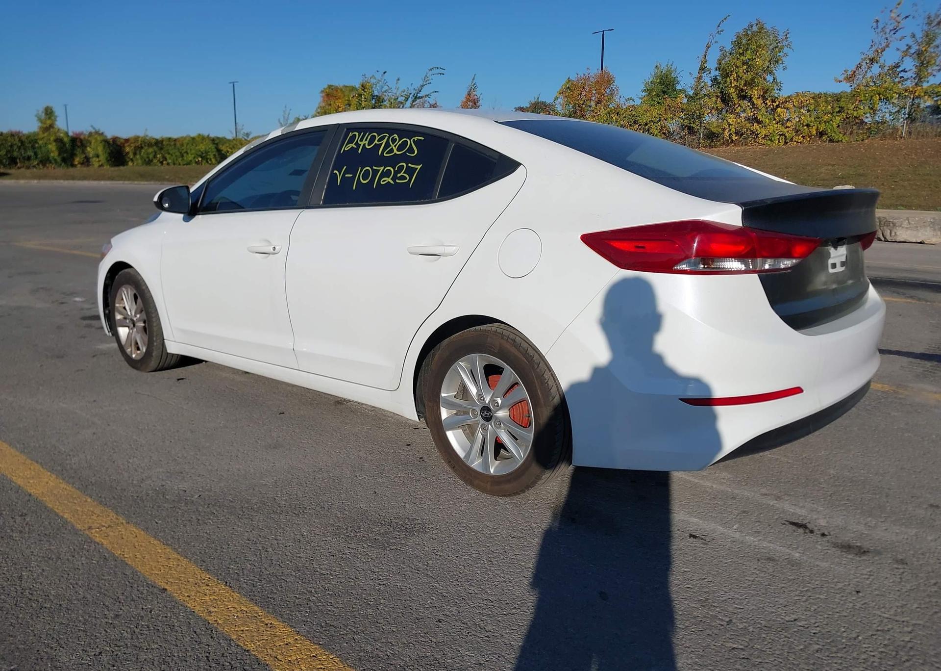 2017 HYUNDAI ELANTRA