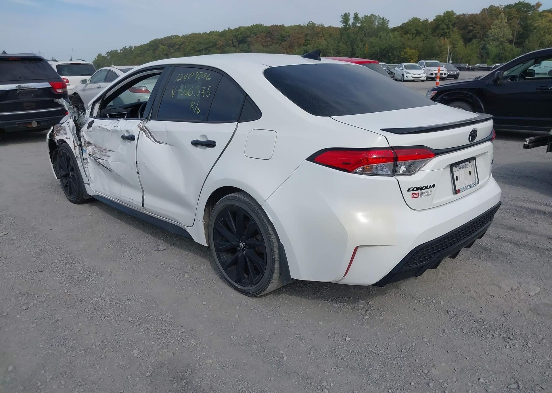 2021 TOYOTA COROLLA