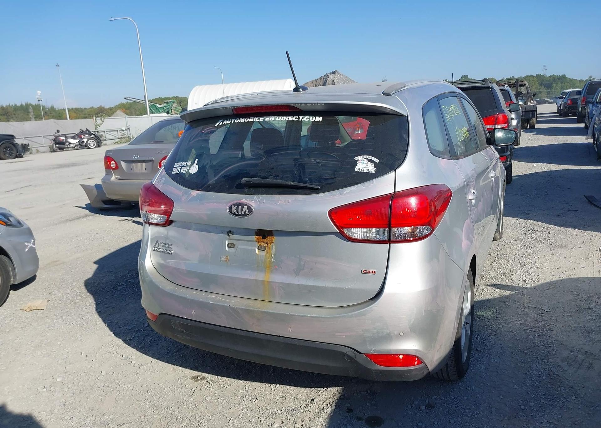 2014 KIA RONDO