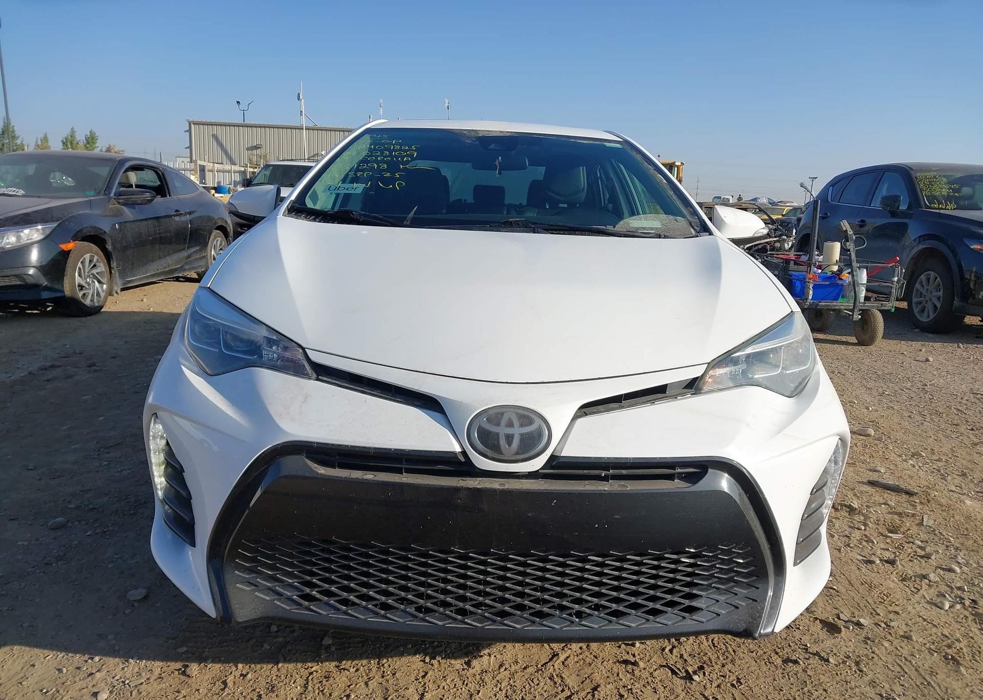 2018 TOYOTA COROLLA SE