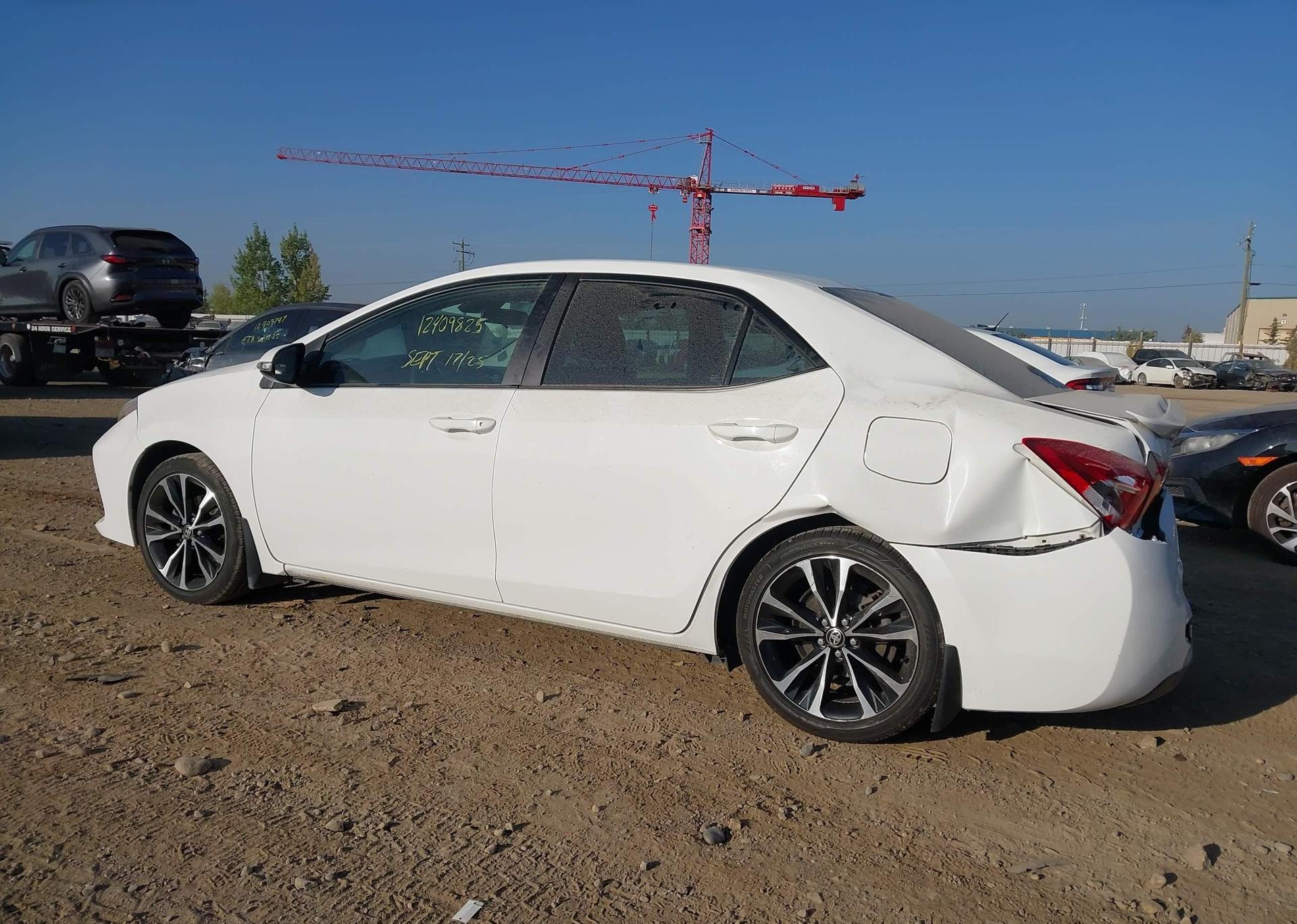 2018 TOYOTA COROLLA SE