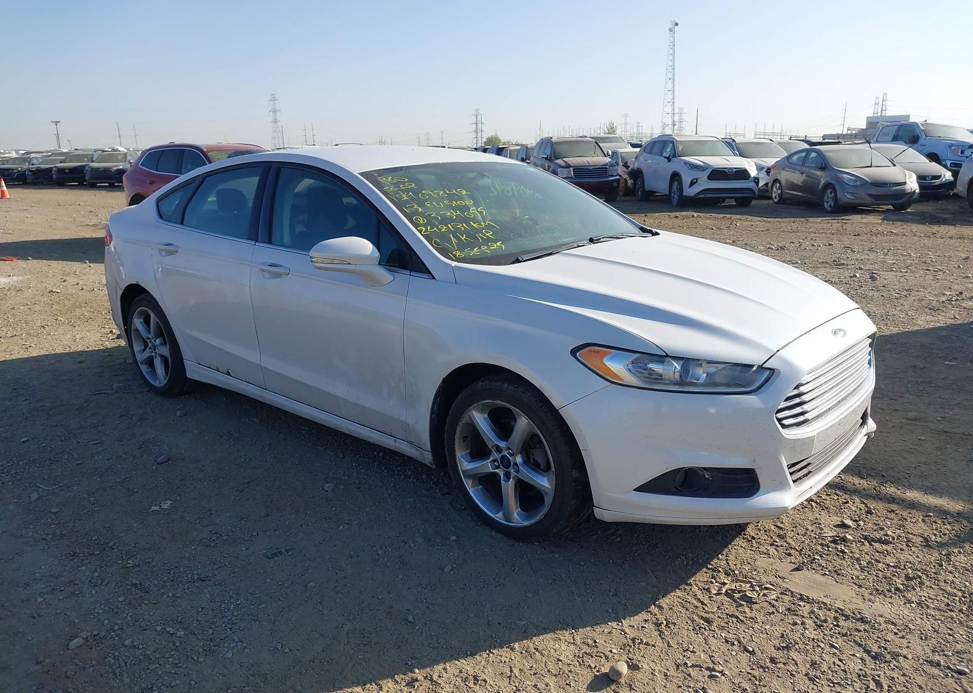 2013 FORD FUSION SE