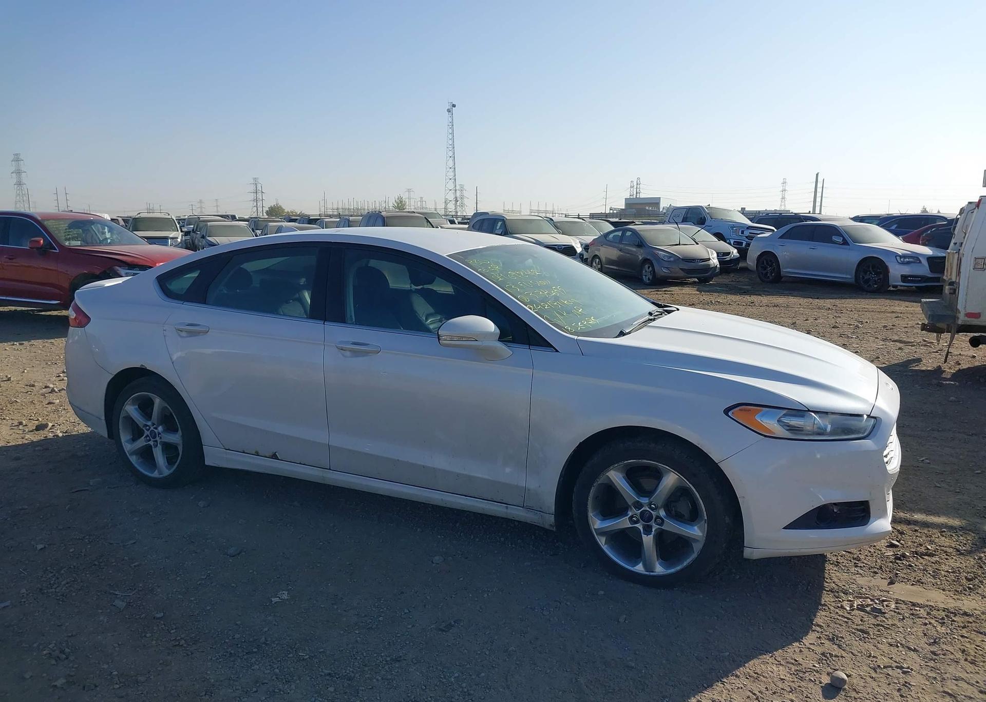 2013 FORD FUSION SE