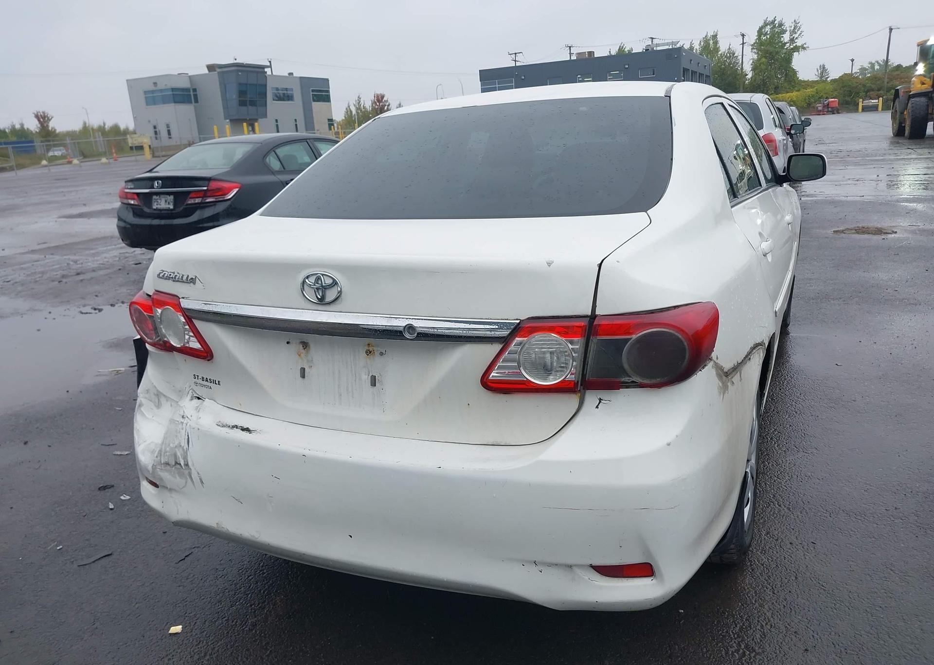 2011 TOYOTA COROLLA CE