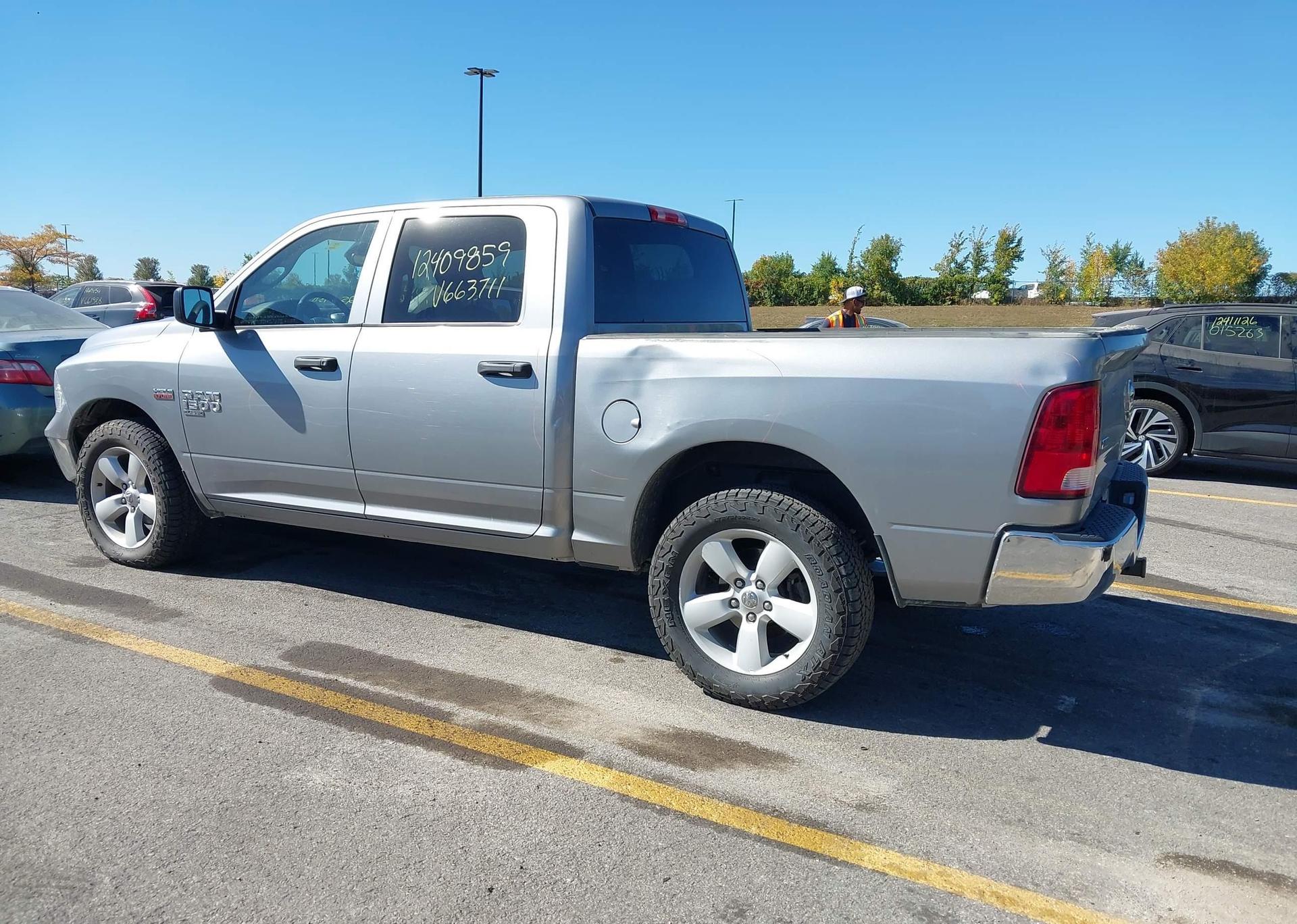 2023 RAM 1500 CLASSIC SLT
