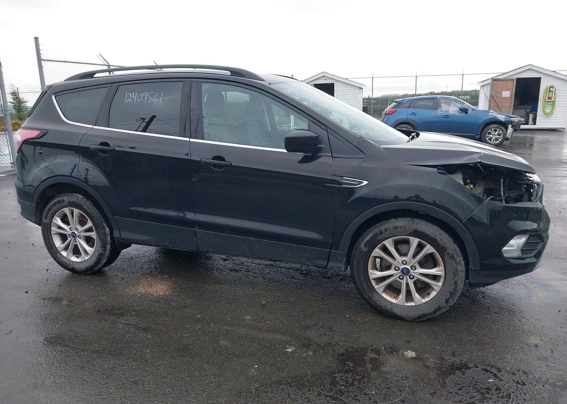 2018 FORD ESCAPE SE