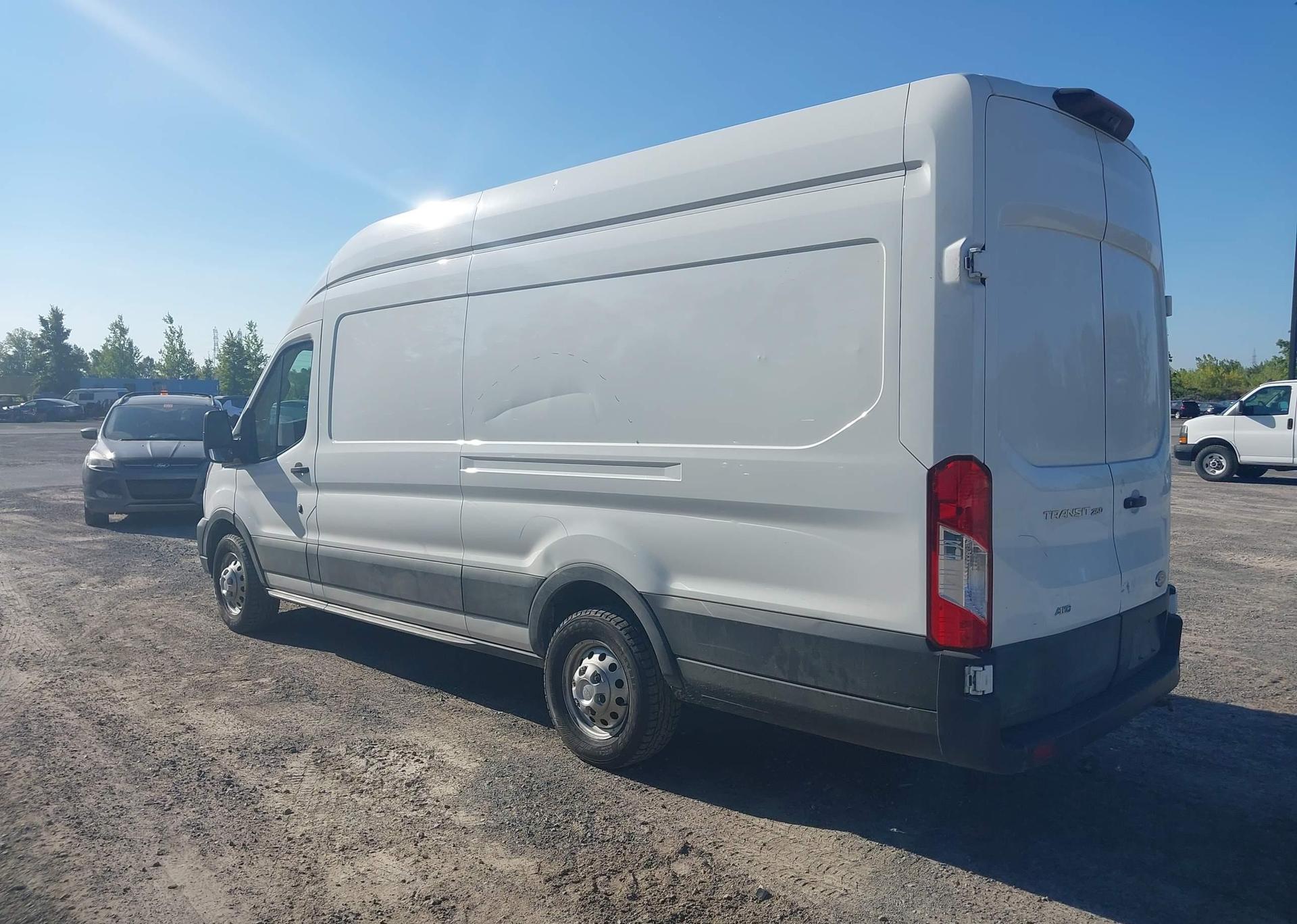 2023 FORD transit t-250