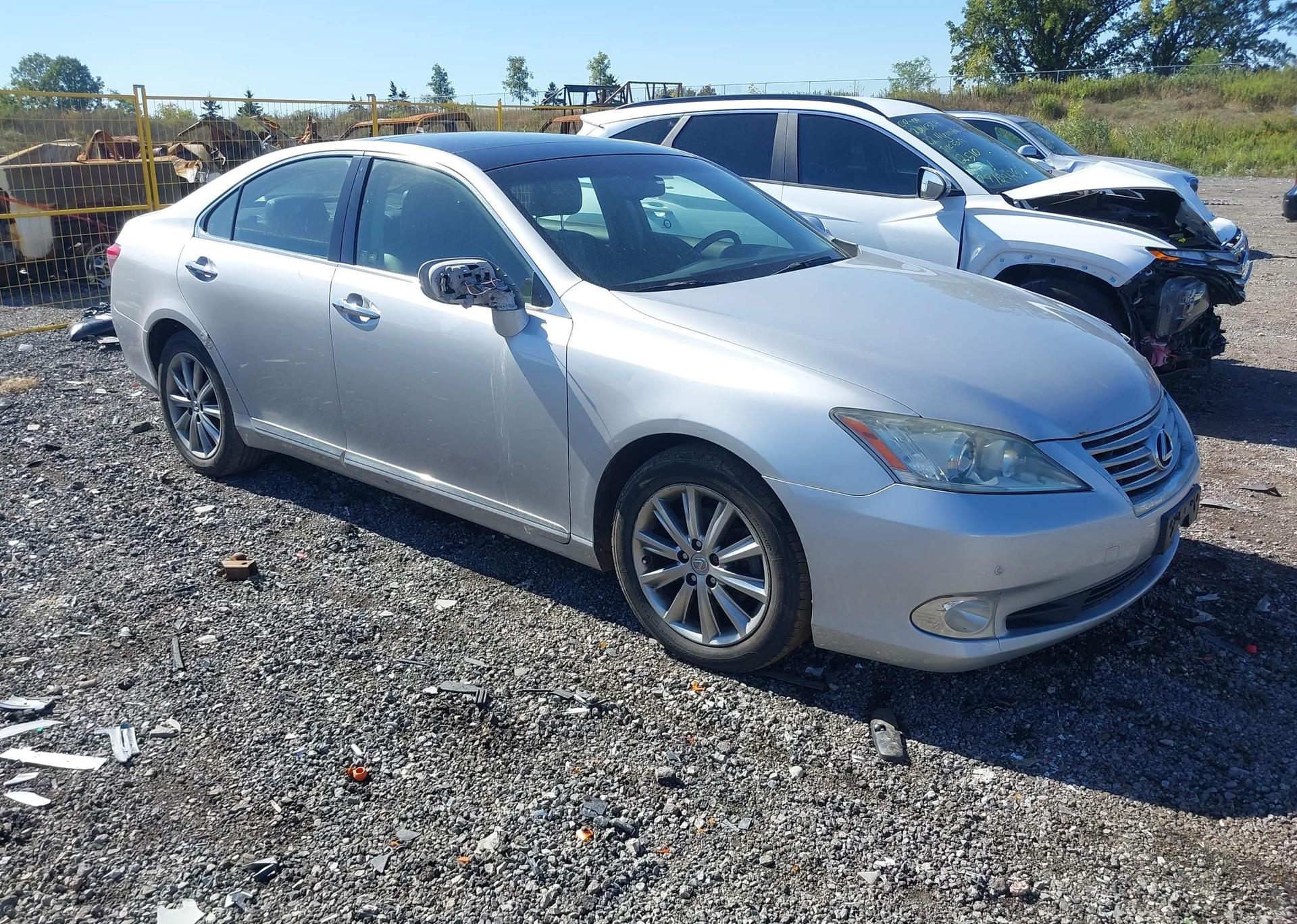 2011 LEXUS ES 350