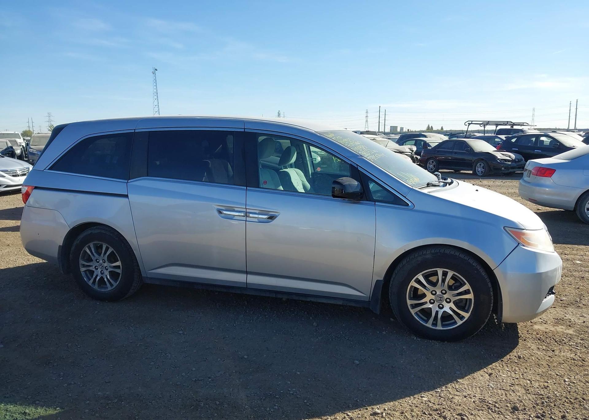 2013 HONDA ODYSSEY