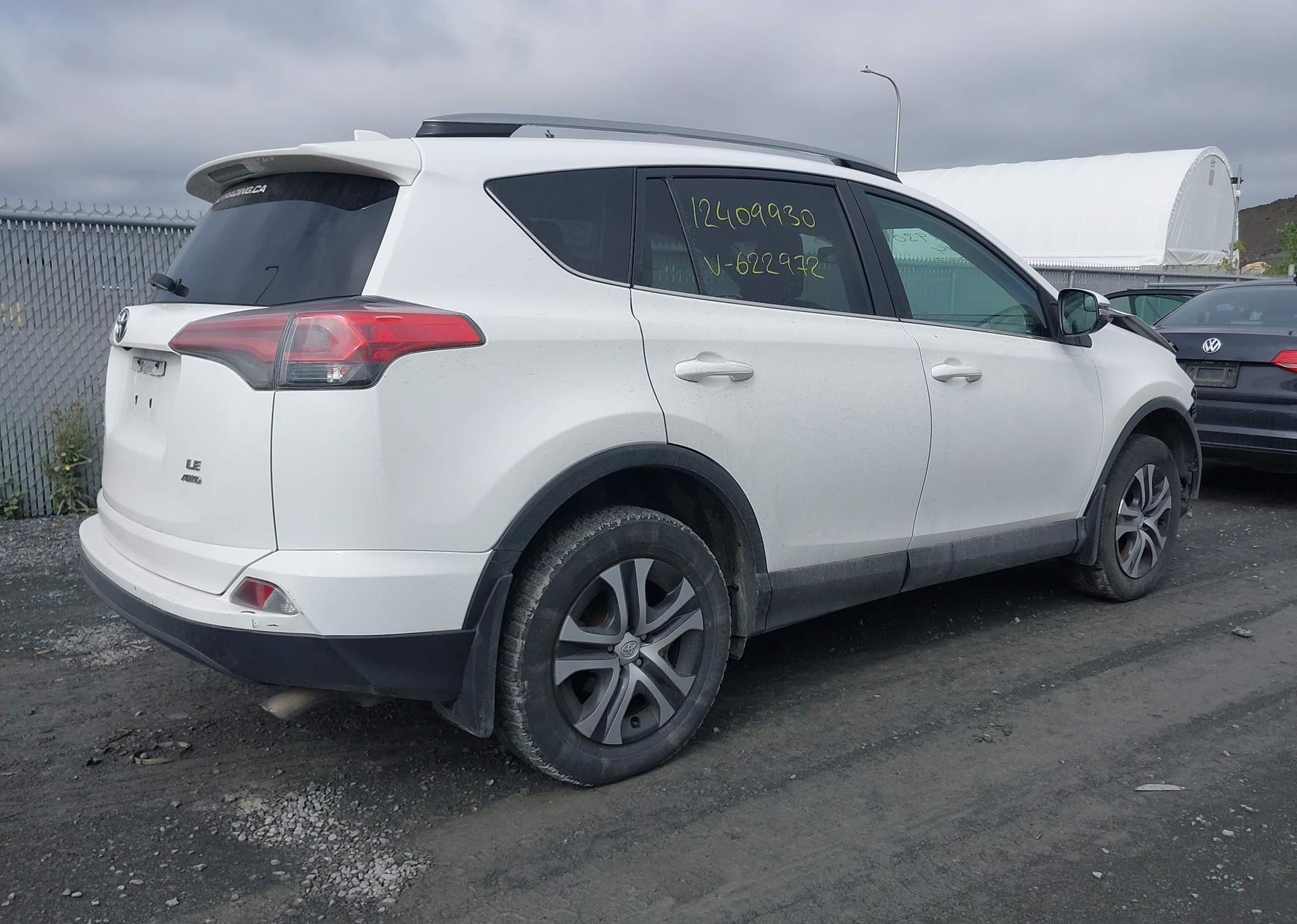 2017 TOYOTA RAV4