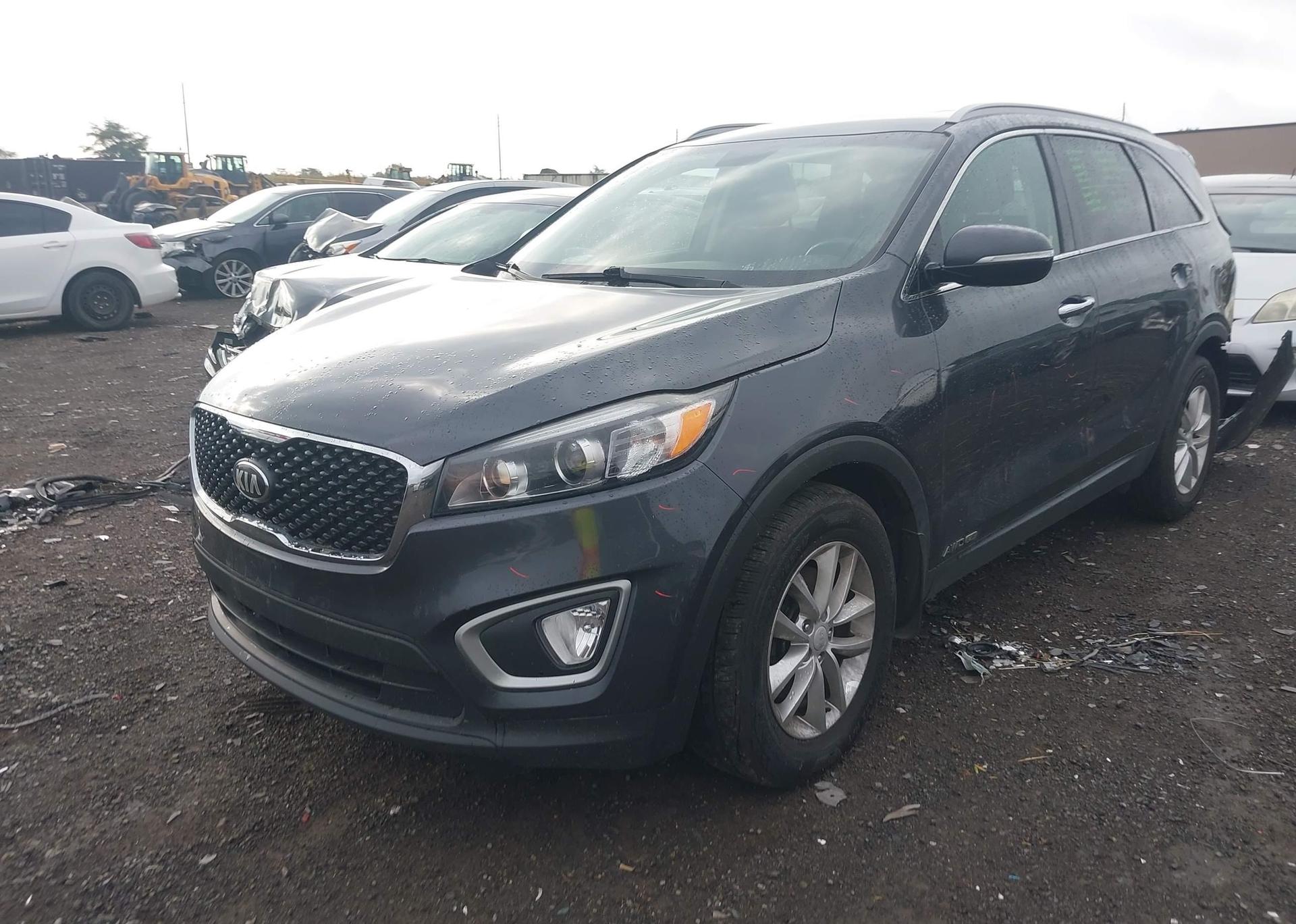 2017 KIA SORENTO 3.3L LX V6 7-SEATER