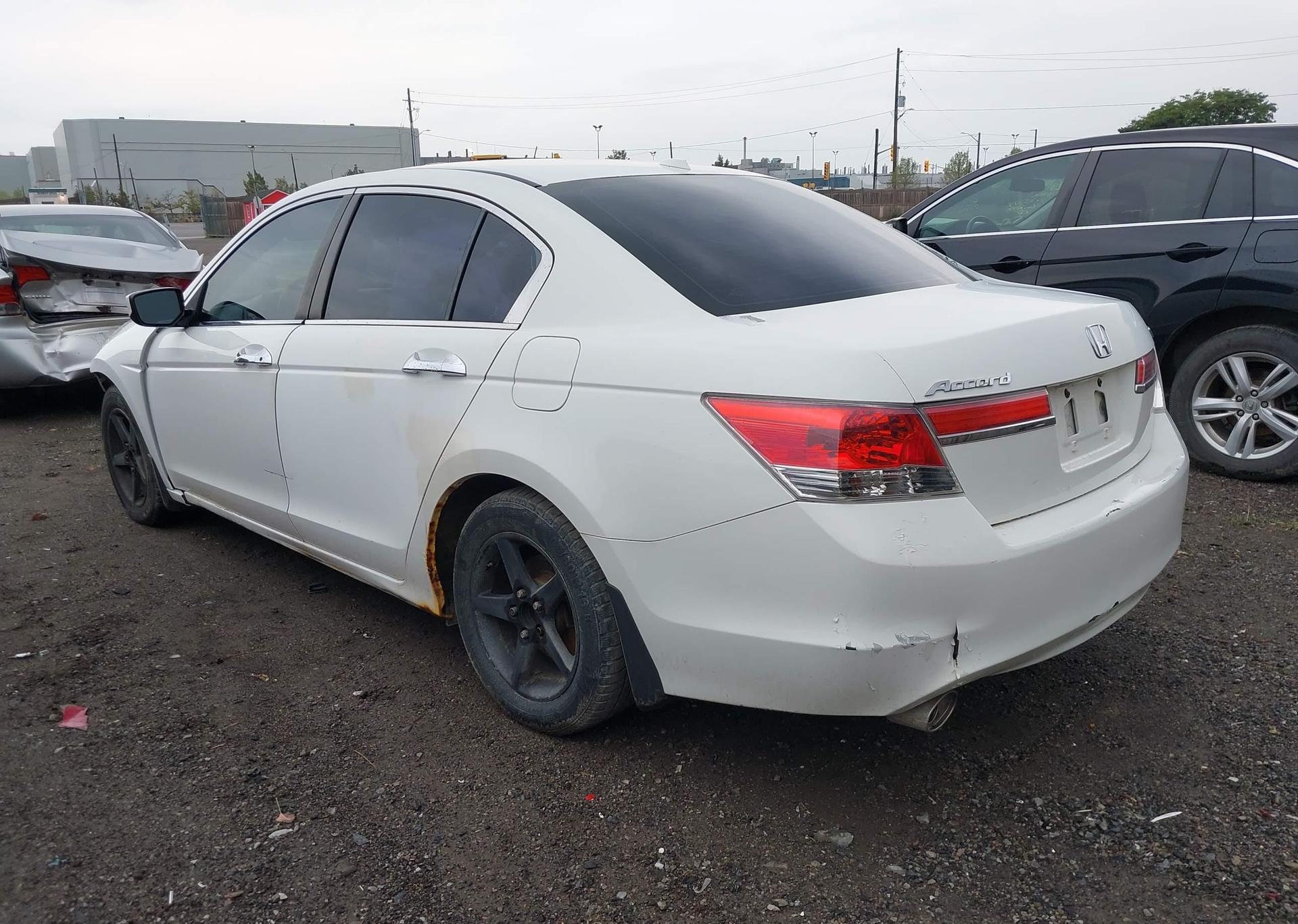 2011 HONDA ACCORD