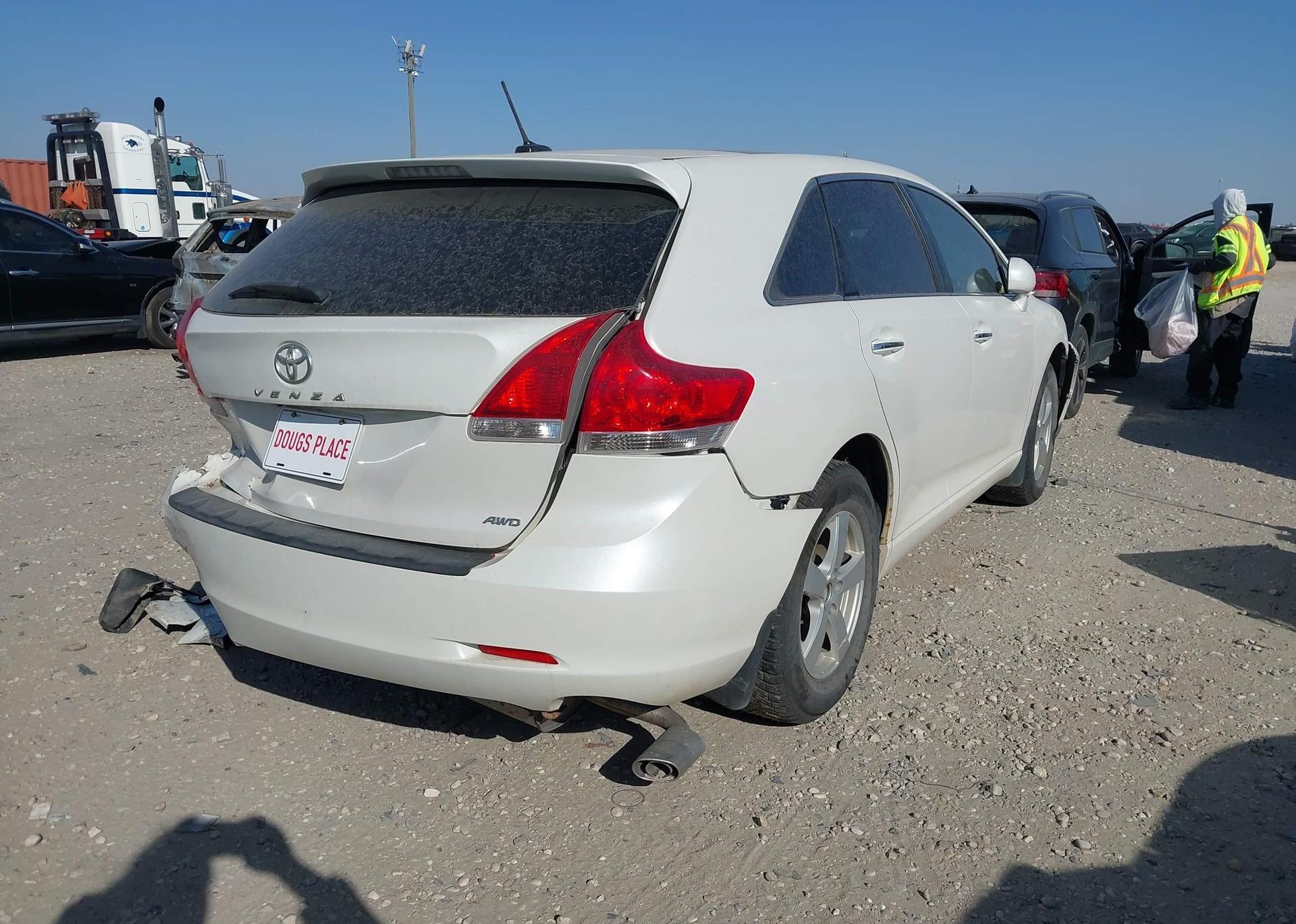 2009 TOYOTA VENZA BASE V6
