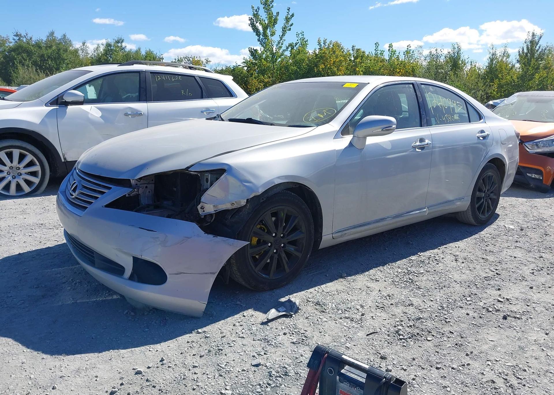 2011 LEXUS ES350