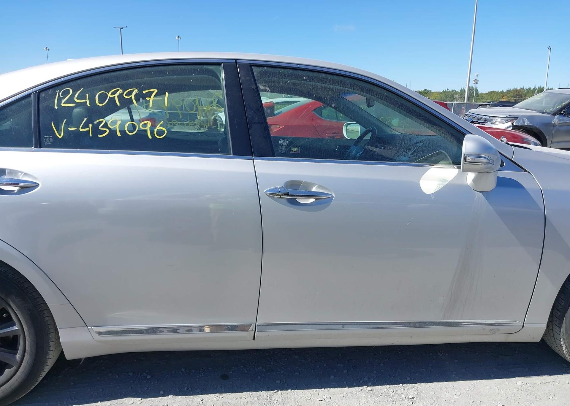 2011 LEXUS ES350
