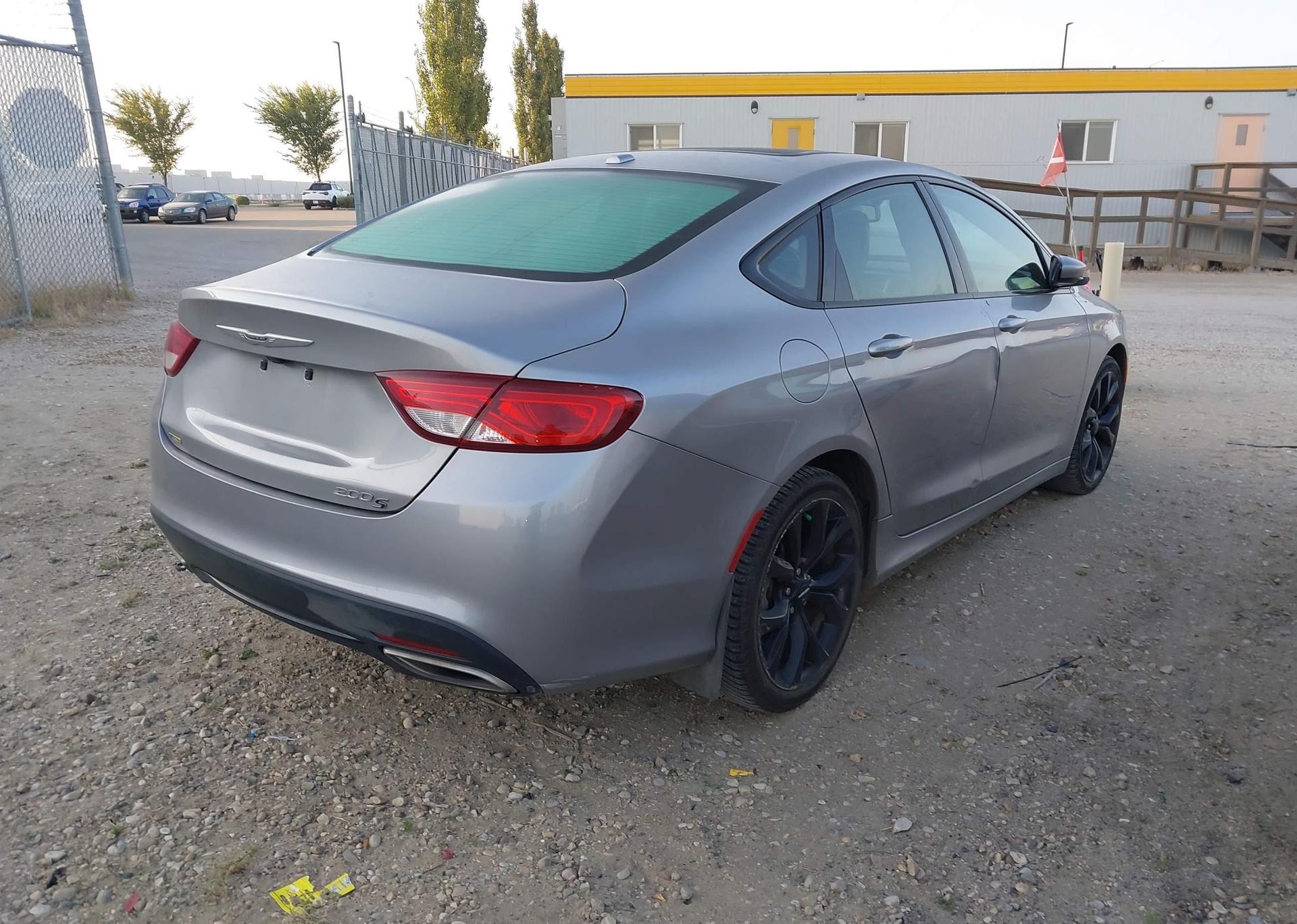2015 CHRYSLER 200 S
