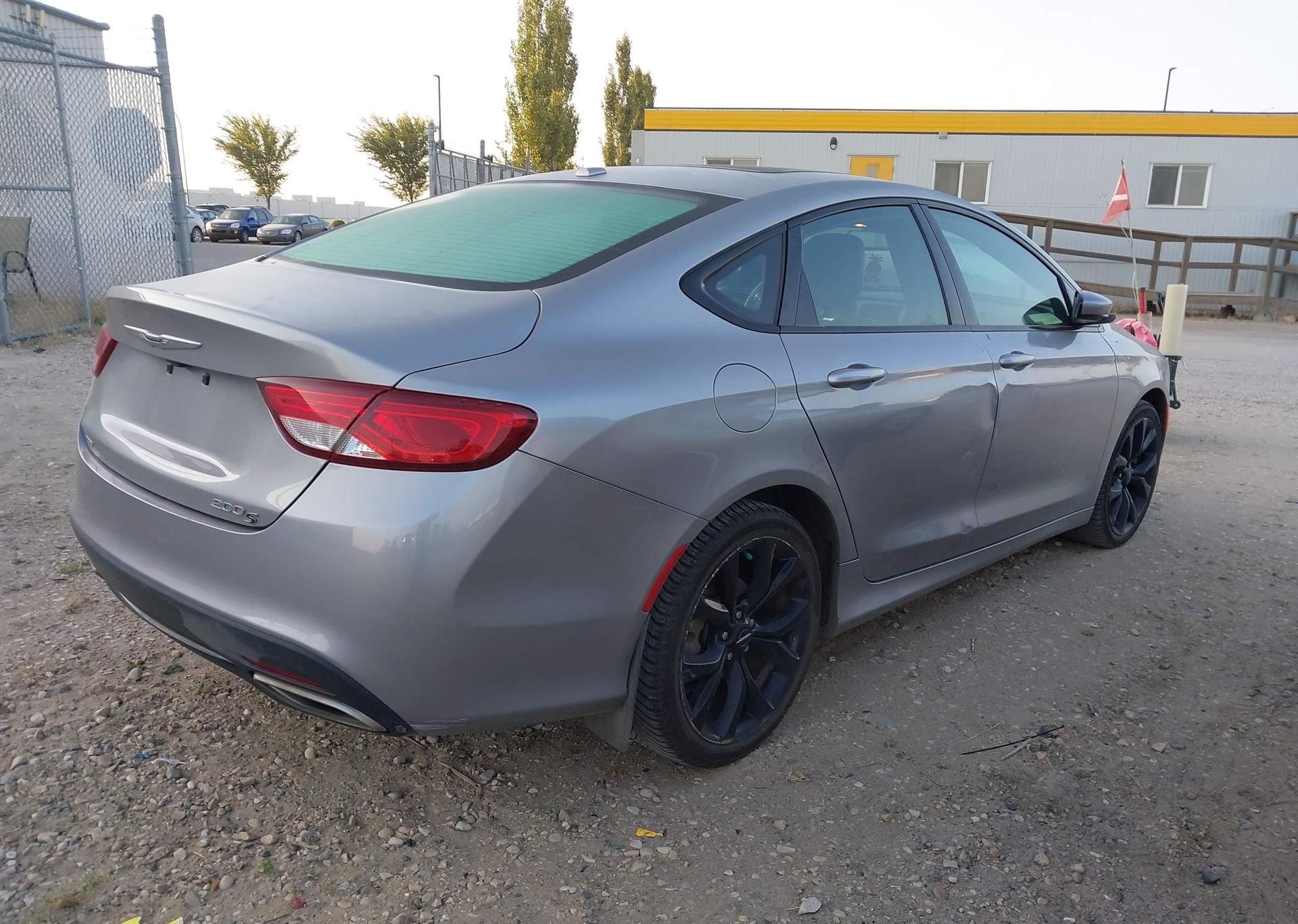 2015 CHRYSLER 200 S