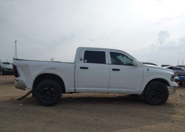 2016 RAM 1500 SLT