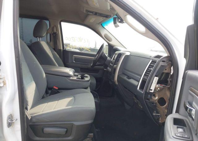 2016 RAM 1500 SLT