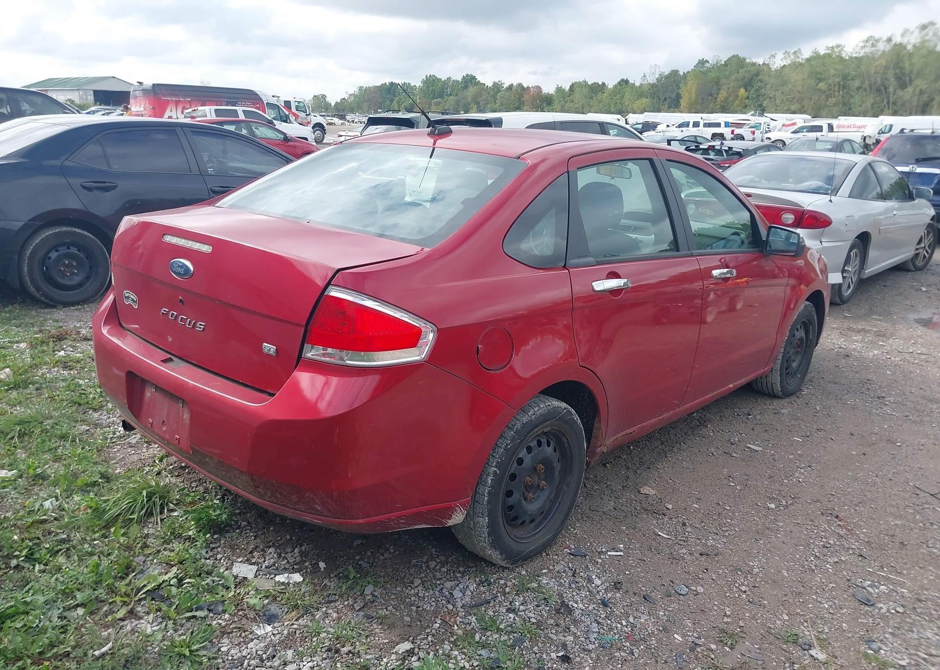 2009 FORD FOCUS SE