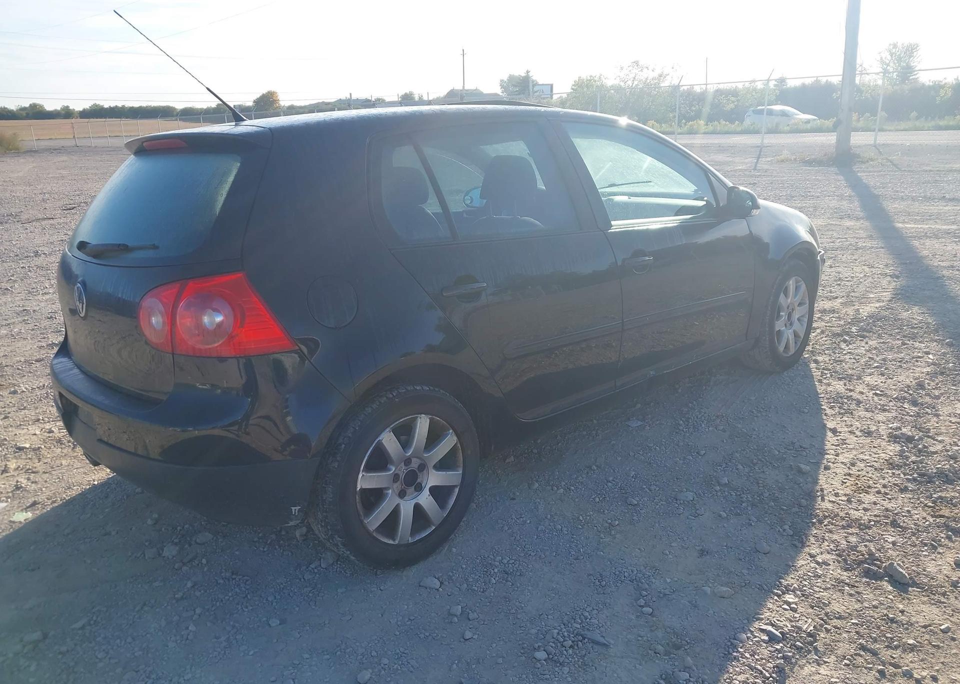 2008 VOLKSWAGEN RABBIT 5-DOOR TRENDLINE