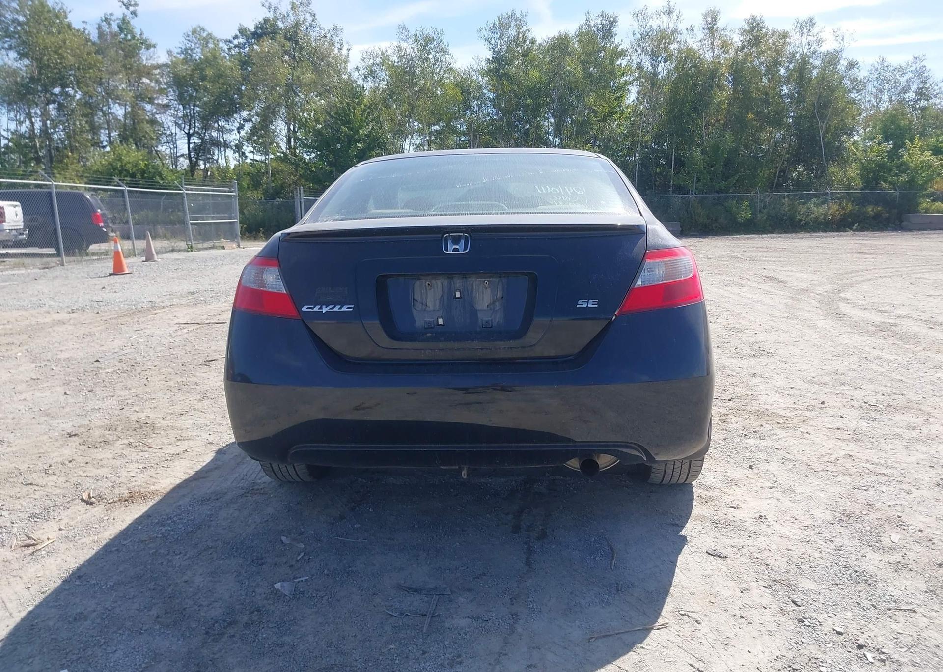 2011 HONDA CIVIC SE