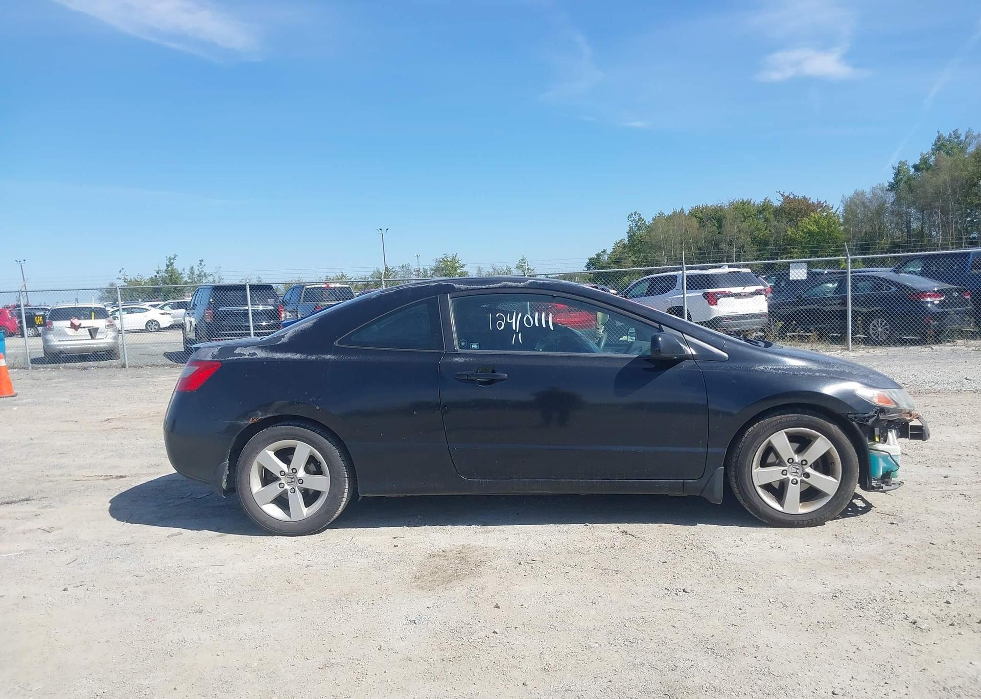 2011 HONDA CIVIC SE