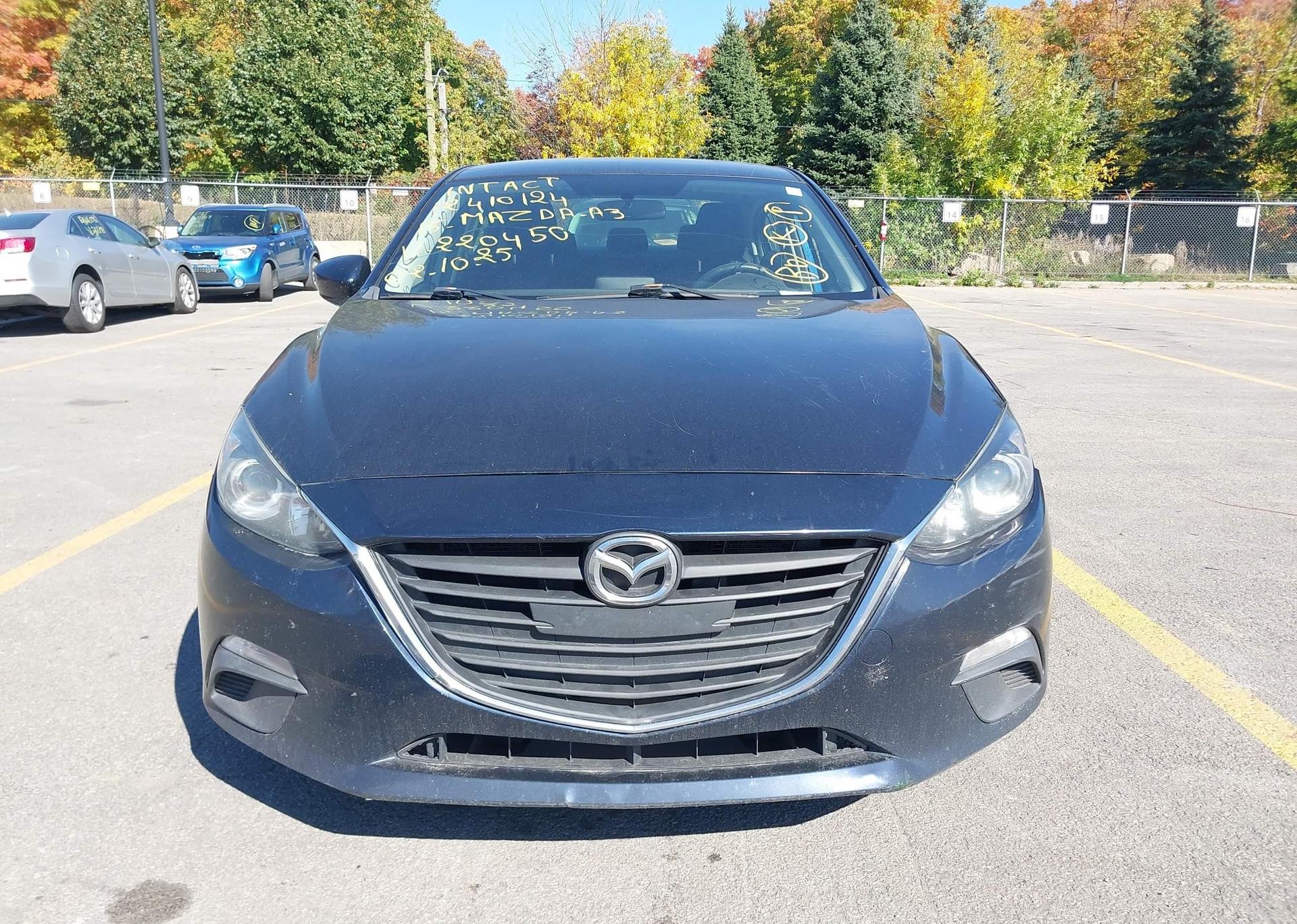 2015 MAZDA MAZDA3