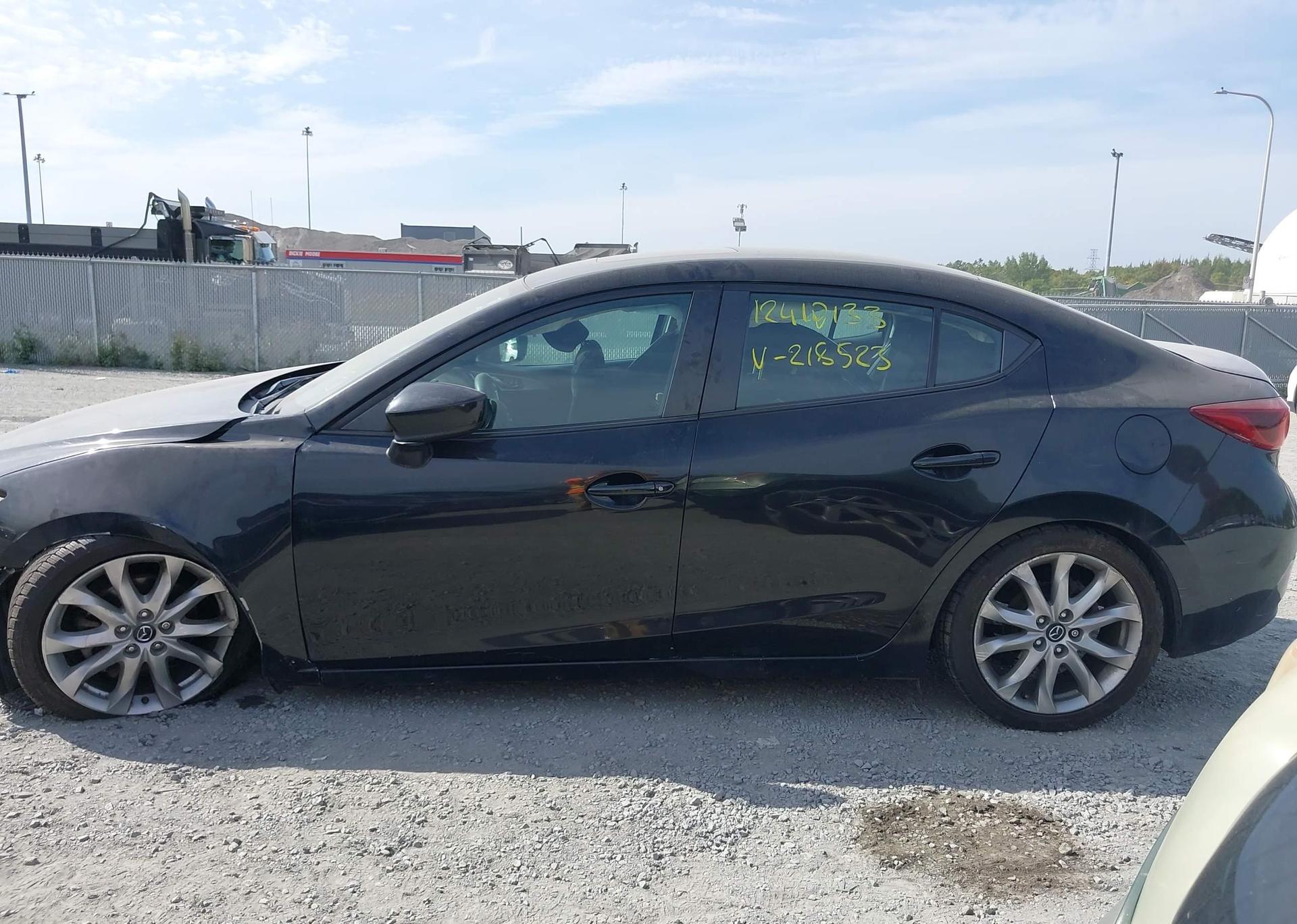 2015 MAZDA MAZDA3 GT