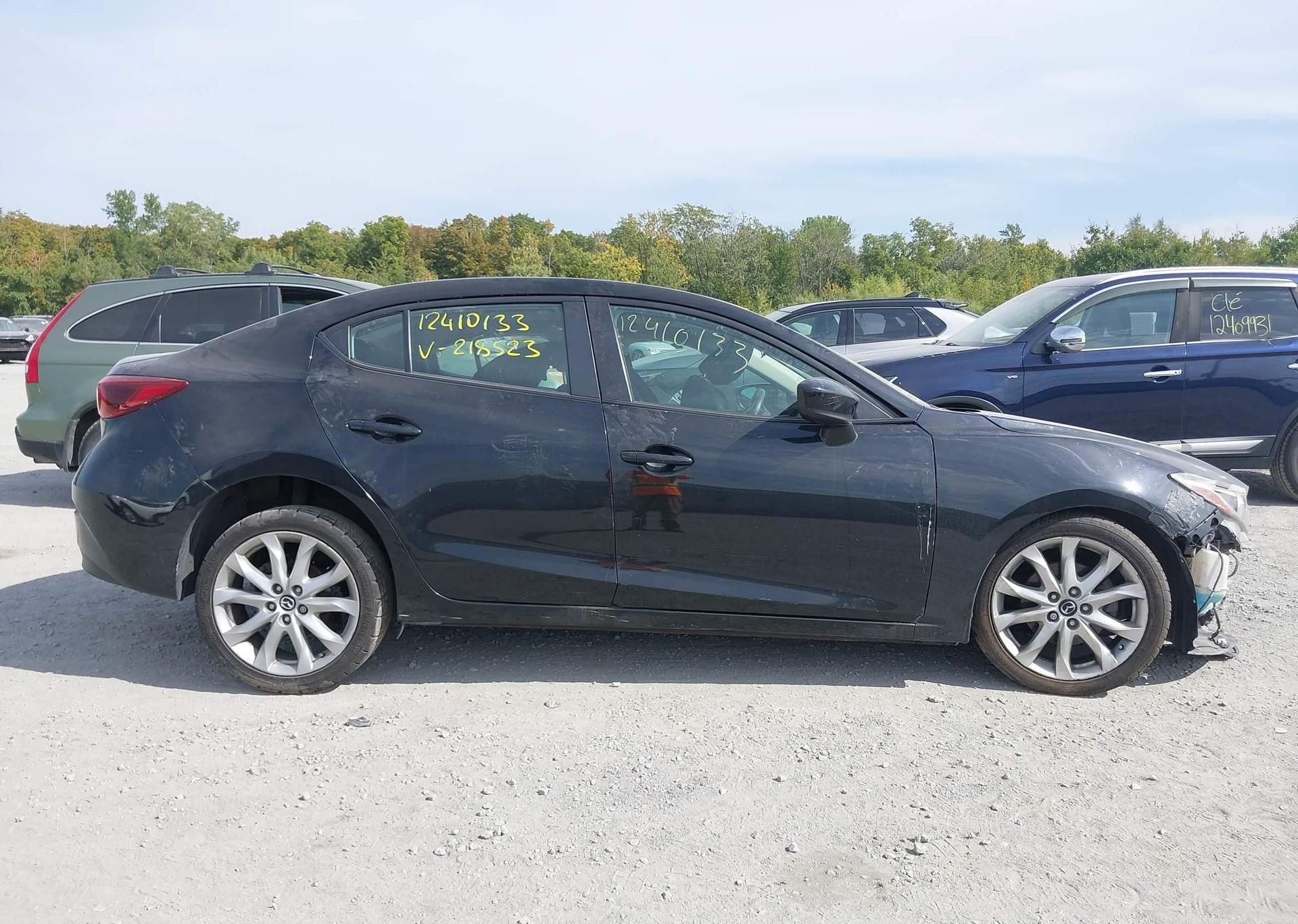 2015 MAZDA MAZDA3 GT