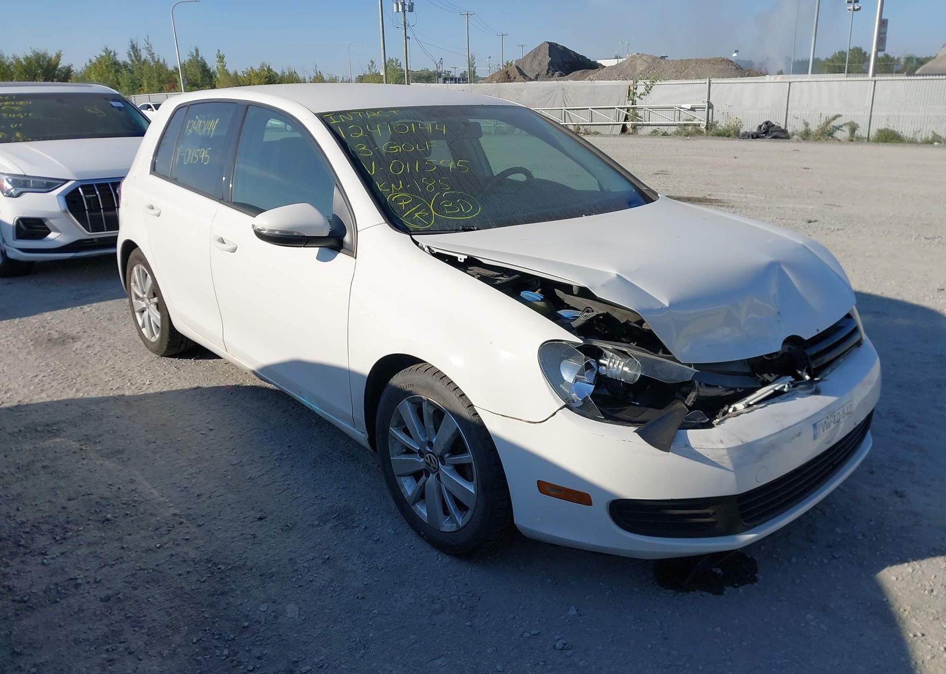 2013 VOLKSWAGEN GOLF