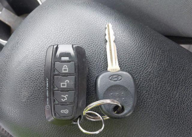 2013 HYUNDAI ELANTRA L