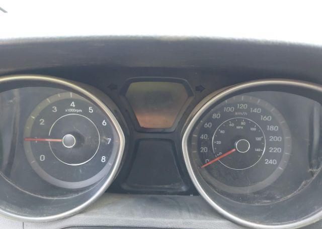 2012 HYUNDAI ELANTRA GL