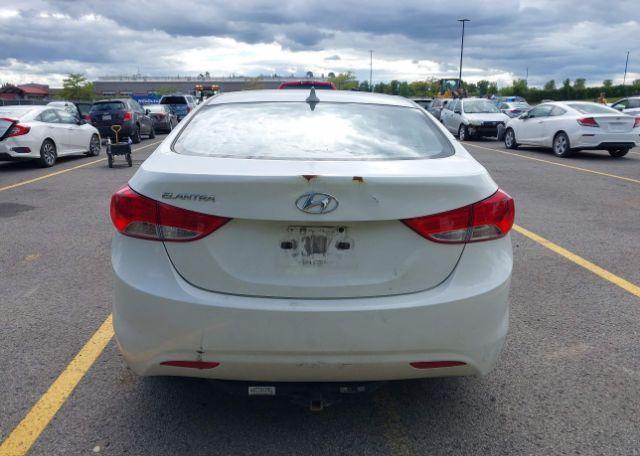 2012 HYUNDAI ELANTRA GL