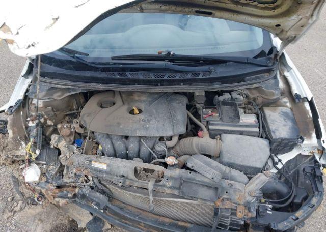 2012 HYUNDAI ELANTRA GL