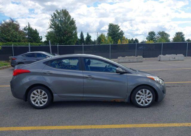 2013 HYUNDAI ELANTRA GL