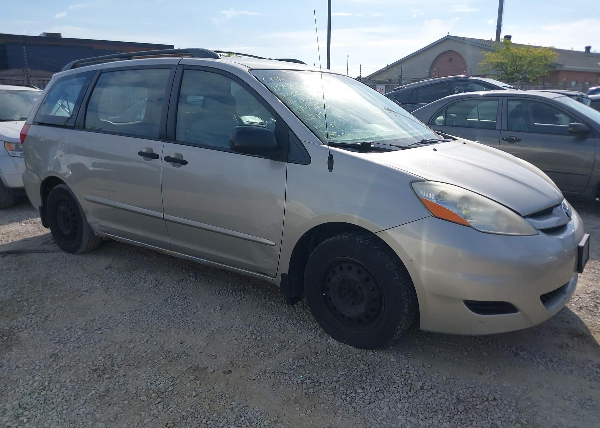 2008 TOYOTA SIENNA CE