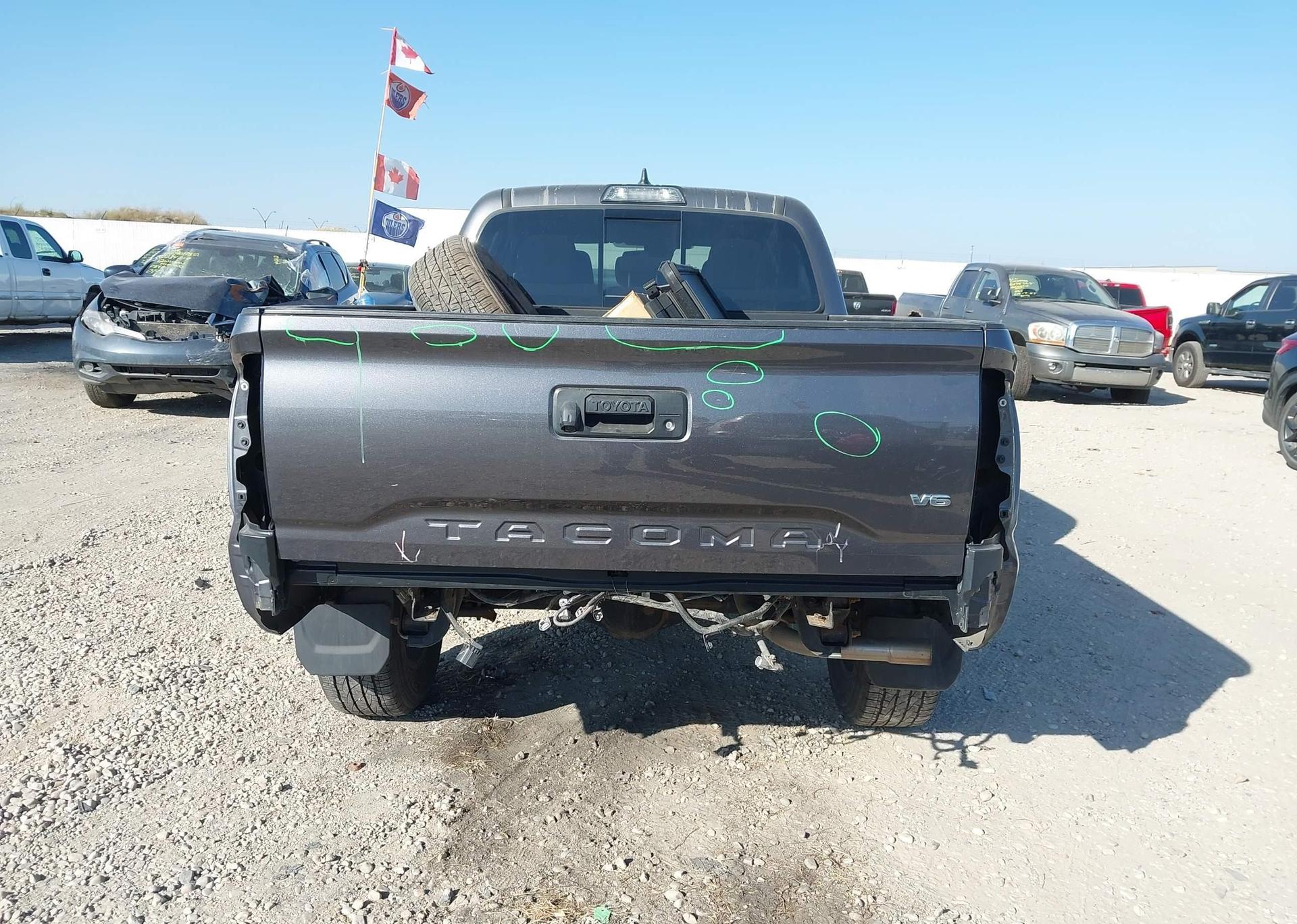 2018 TOYOTA TACOMA DBL CAB