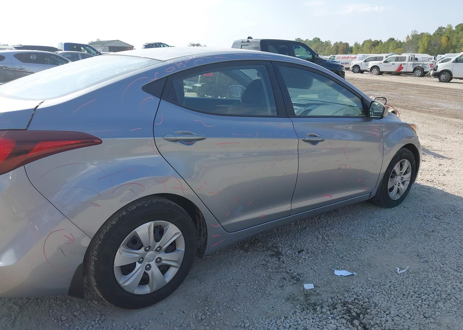 2016 HYUNDAI ELANTRA L+