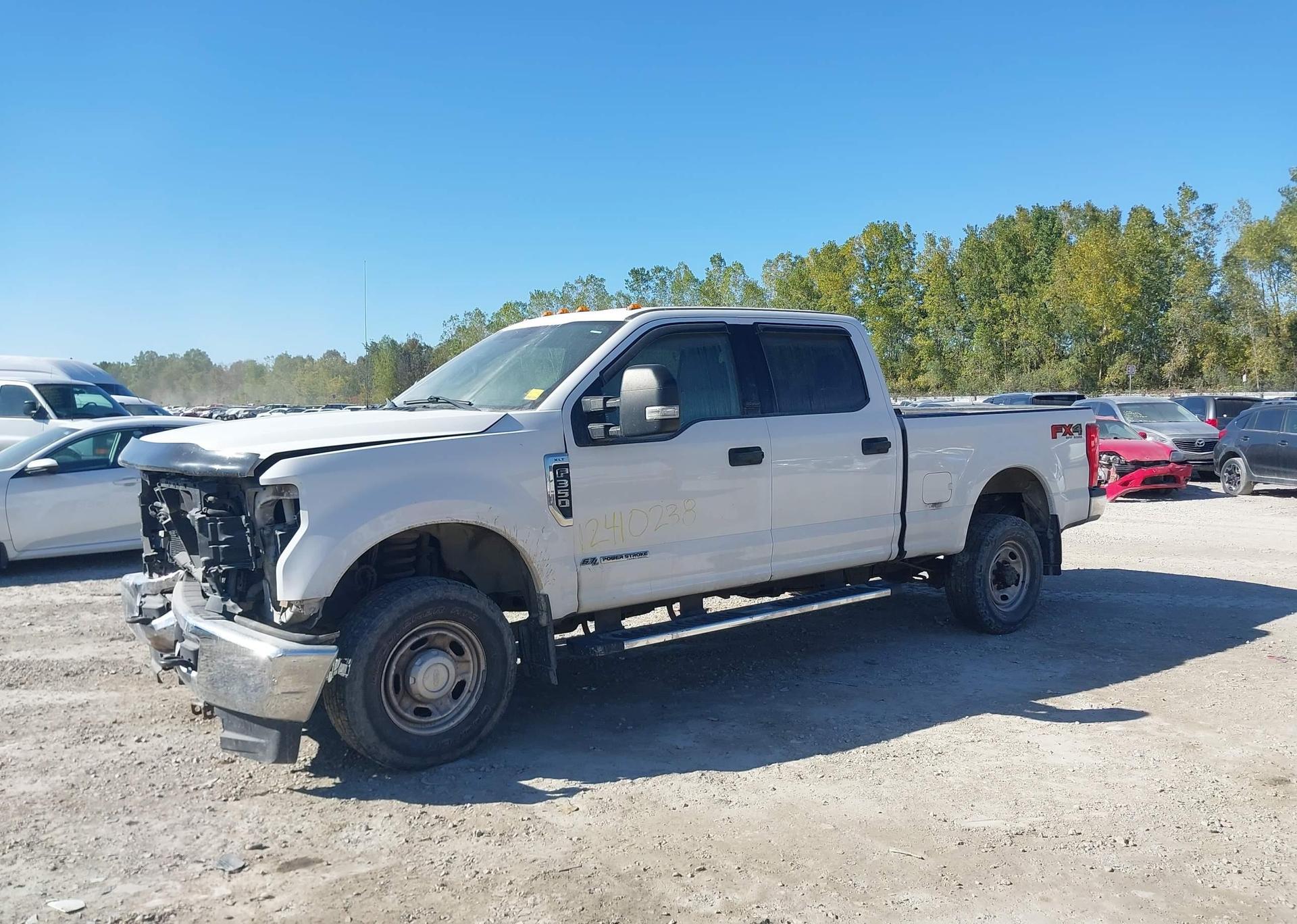 2019 FORD F-350 XLT
