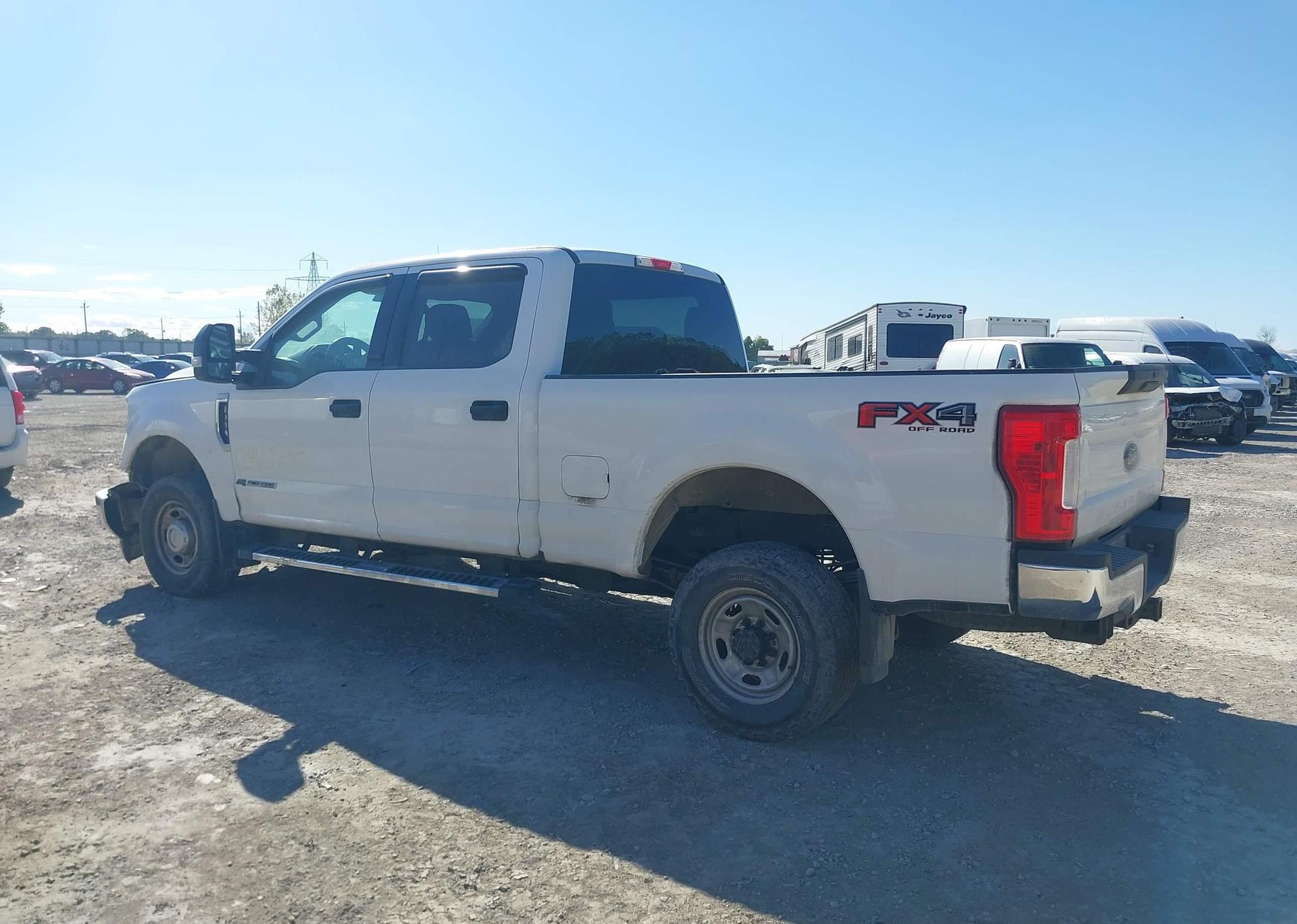 2019 FORD F-350 XLT