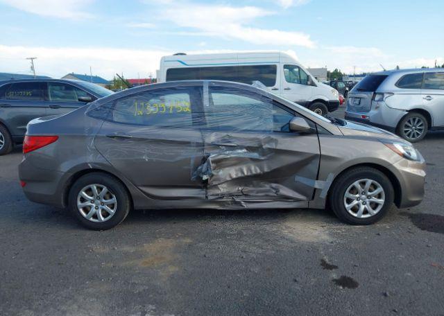2012 HYUNDAI ACCENT GL