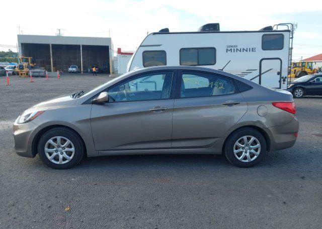 2012 HYUNDAI ACCENT GL