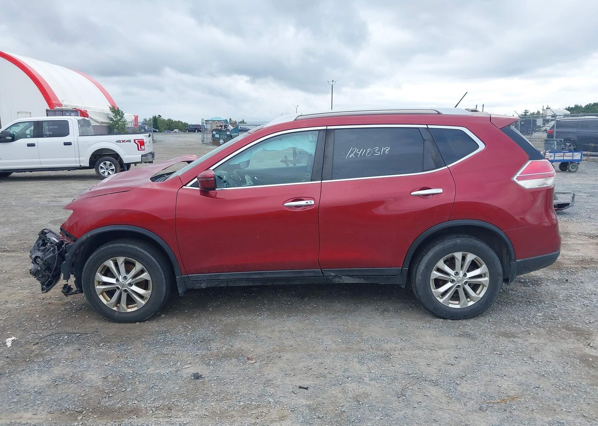 2016 NISSAN ROGUE S