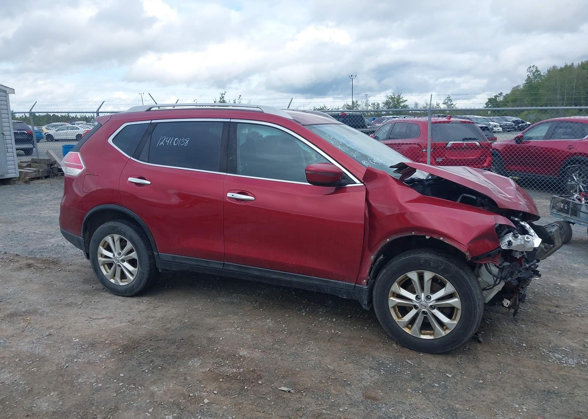 2016 NISSAN ROGUE S